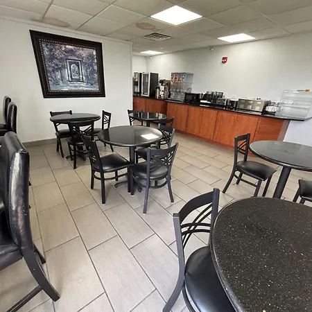 Baymont By Wyndham Jacksonville